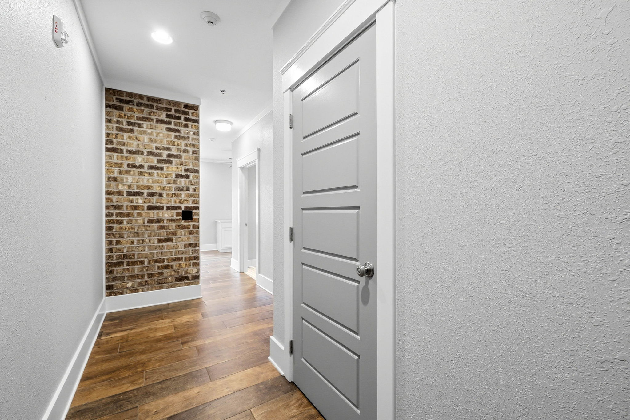 109 W Main Street, Jonesborough, Tennessee 37659, 1 Bedroom Bedrooms, ,1 BathroomBathrooms,Downtown Lofts,For Rent,W Main Street,1035