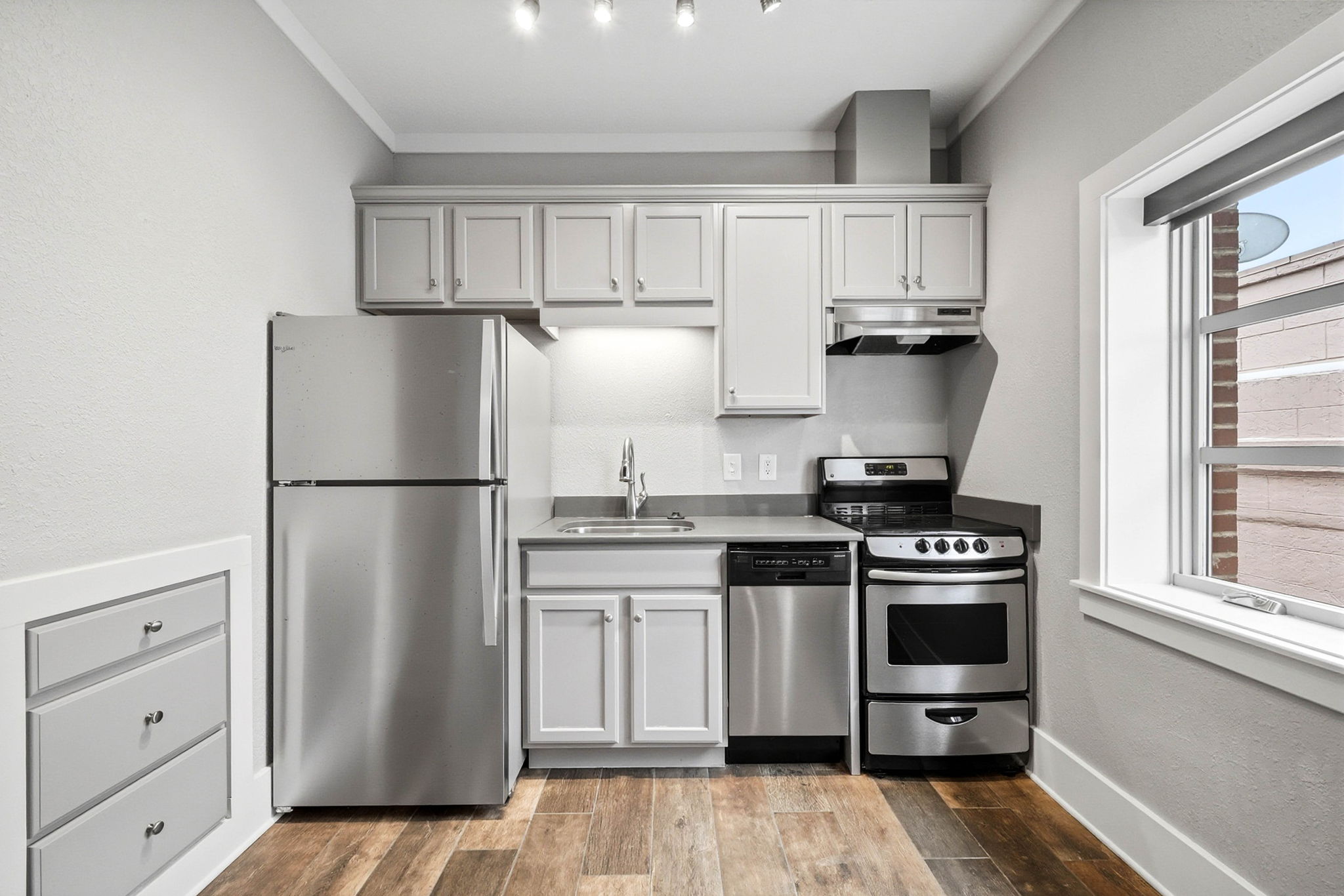 109 W Main Street, Jonesborough, Tennessee 37659, 1 Bedroom Bedrooms, ,1 BathroomBathrooms,Downtown Lofts,For Rent,W Main Street,1035