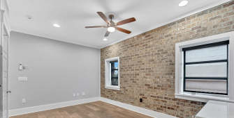 109 W Main Street, Jonesborough, Tennessee 37659, 1 Bedroom Bedrooms, ,1 BathroomBathrooms,Downtown Lofts,For Rent,W Main Street,1036