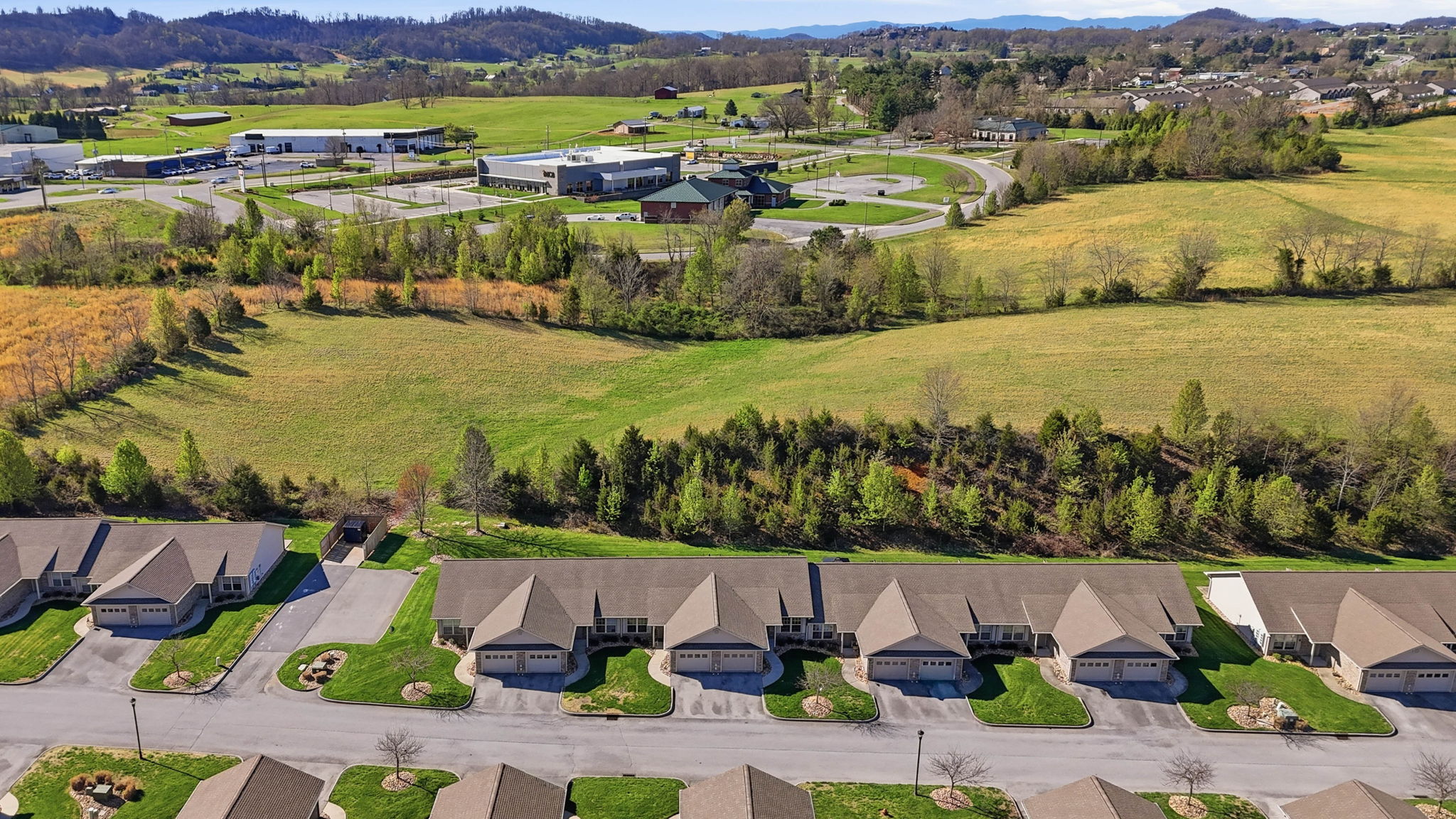 Suncrest Village Lane, Gray, Tennessee 37615, 1 Bedroom Bedrooms, ,1 BathroomBathrooms,Suncrest Village,For Rent,Suncrest Village Lane,1048