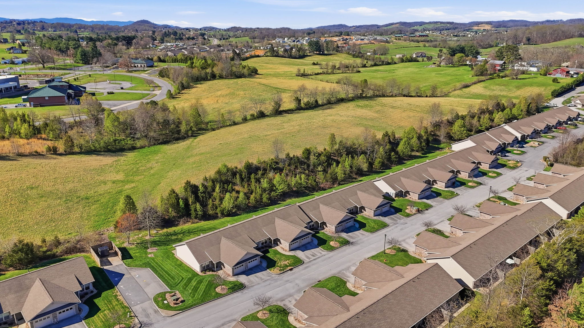 Suncrest Village Lane, Gray, Tennessee 37615, 1 Bedroom Bedrooms, ,1 BathroomBathrooms,Suncrest Village,For Rent,Suncrest Village Lane,1048