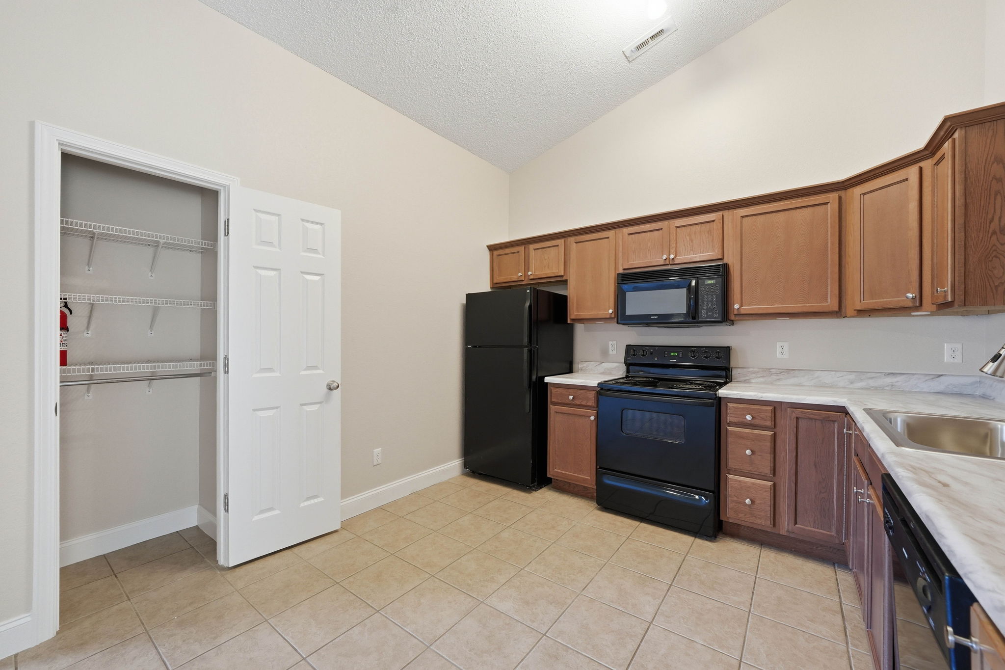 Suncrest Village Lane, Gray, Tennessee 37615, 1 Bedroom Bedrooms, ,1 BathroomBathrooms,Suncrest Village,For Rent,Suncrest Village Lane,1048