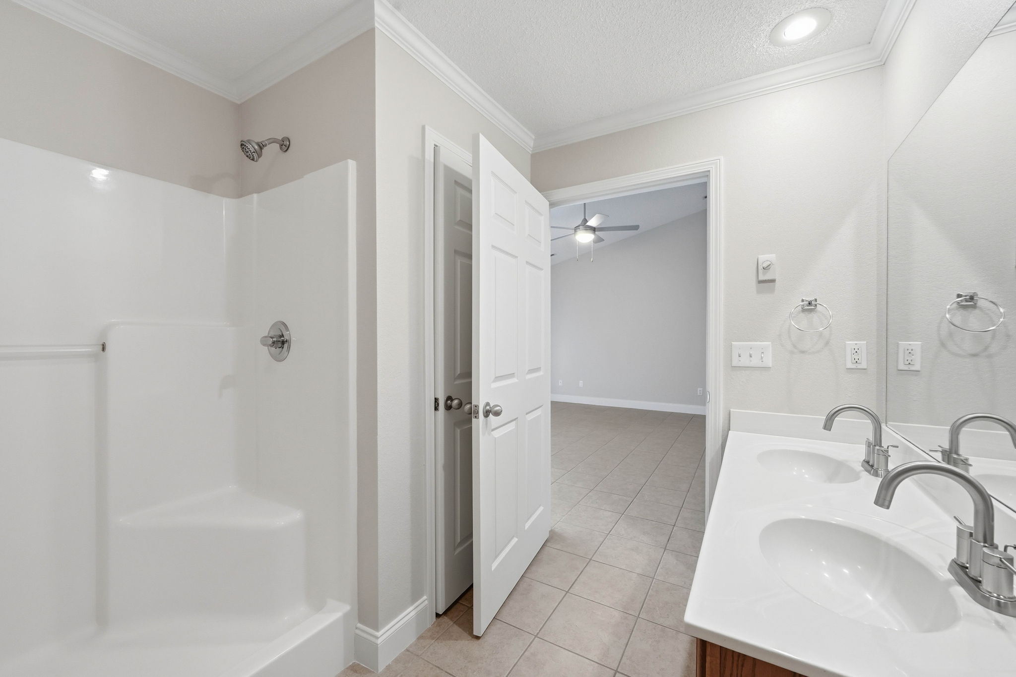 Suncrest Village Lane, Gray, Tennessee 37615, 1 Bedroom Bedrooms, ,1 BathroomBathrooms,Suncrest Village,For Rent,Suncrest Village Lane,1048